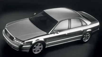 «Капсула времени»: в России выставили на продажу Audi A8 2000 года выпуска с пробегом менее 5 тыс. км