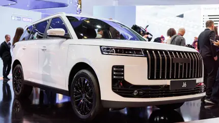 Новый JELAND J6 уже покупают: сможет ли кроссовер отобрать клиентов у Haval и Belgee?