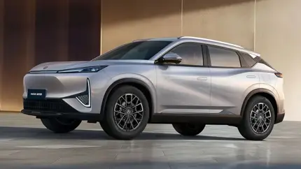 Два новых Dongfeng вышли к дилерам Испании: цены начинаются с €29 990
