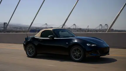Старый спорткар внезапно помолодел: Mazda Roadster поставил рекорд спустя 11 лет