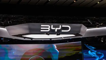 Это может перевернуть автопром: BYD раскрыла конструкцию катода для новых аккумуляторов электромобилей