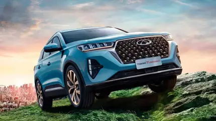 Компания Chery увеличила скидки на свои популярные кроссоверы в России
