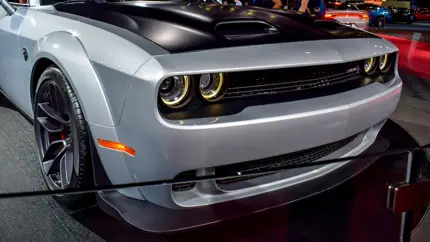 Более 3 тыс. Dodge Charger и Challenger попали под отзыв из-за проблем с задним сиденьем