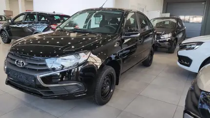 Какими автомобилями россияне интересуются больше всего: LADA вне конкуренции