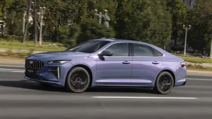 На рынок России вышел новый бизнес-седан Geely Preface - цена порадует