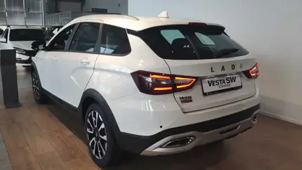 В России подорожали почти все версии Lada Vesta