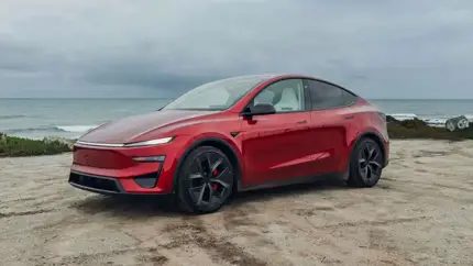 Tesla исправила то, что раздражало всех: дворники стали лучше