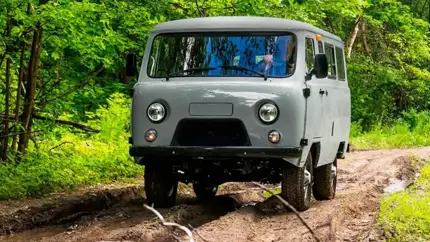 Ульяновский автозавод начал по-новому красить «Буханки»