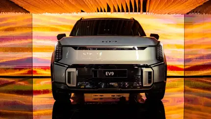 Полноприводные электрокроссоверы Kia EV9 попали под отзыв