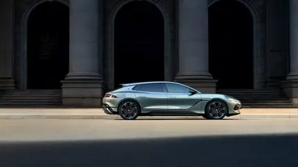 BYD готовит удар по суперкарам: 1582-сильный Shooting Brake научили дрифтить без человека