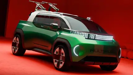 Fiat показала Multiplay с кузовом-трансформером длиной 4,45 метра