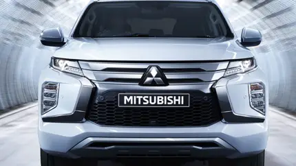 В РФ привезли практичный семейный внедорожник Mitsubishi