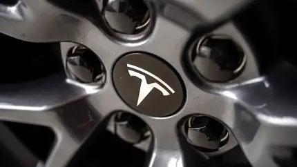 Владельцы Tesla теряют тысячи долларов из-за падения цен на новые авто