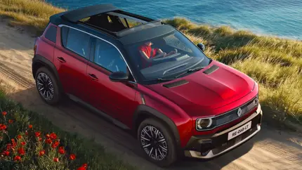 Электрический Renault 4 стал почти открытым: новая версия Plein Sud уже доступна за £27 445