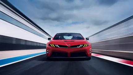 BMW привез в Монтерей электрический M Concept Neue Klasse с четырьмя отдельными моторами