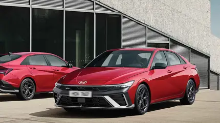 Hyundai Elantra N и Honda Civic Type R сразились в гонке с разворотом