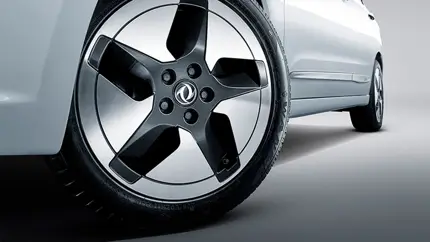 В РФ могут запустить производство кроссоверов Dongfeng
