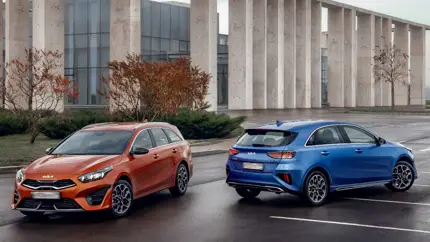 У дилеров снова появились хэтчбеки и универсалы Kia Ceed российской сборки