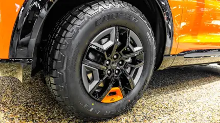 Ford готовит первый в мире внедорожный суперкар - каким он может быть