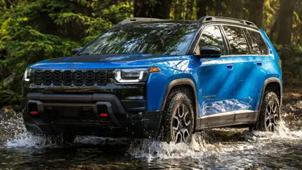 213 л.с., 229 мм и Low Range: представлен Jeep Cherokee Trailhawk 2027