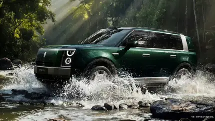 Huawei и BAIC вывели 5,2-метровый SUV в новый ценовой бой: чем новый Stelato G9 отличается от обычного семейного кроссовера