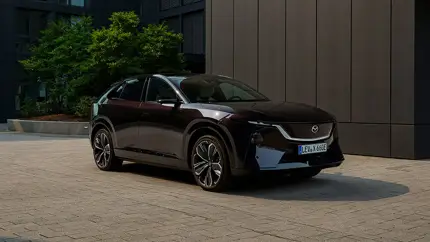 Китайская техника и немецкая настройка: что получилось у Mazda CX-6e