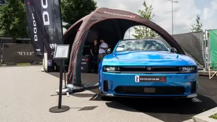 Dodge разрешит выбирать более безумные цвета прямо с завода