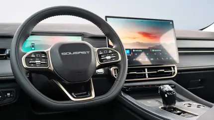 В сети опубликовали фото экстерьера и интерьера нового кроссовера SOUEAST S09