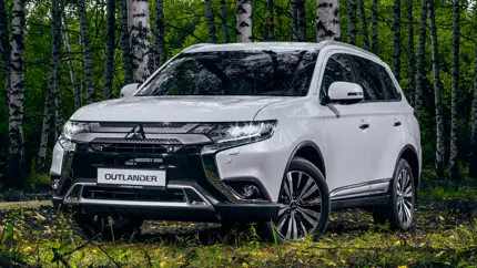 В РФ все еще продаются новые Mitsubishi Outlander 2022 года выпуска – цена удивит
