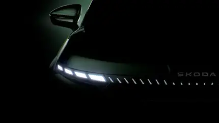 Компания Skoda рассекретила дизайн нового электрокроссовера Elroq