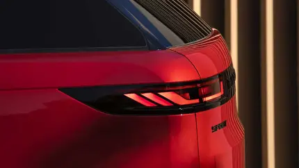 Стоп-сигналы на некоторых Range Rover Sport 2023 года могут быть залиты водой