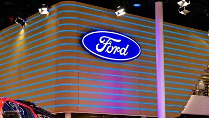 Плохой день для Ford: четыре отзыва и два расследования
