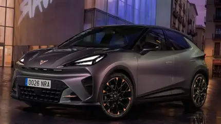 Renault Twingo и Cupra Raval ломают миф о слабых городских EV: на трассе они едят меньше всех