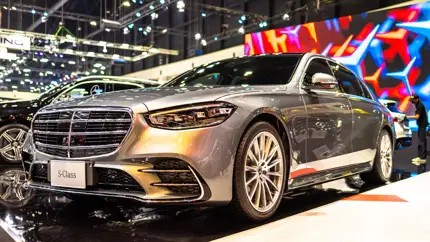 S-Class за 33 млн рублей: что купить вместо нового Mercedes