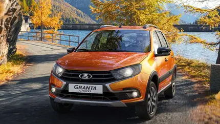 Российские дилеры начали получать универсалы LADA Granta Cross