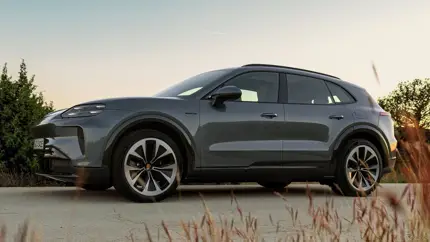 Porsche выбрал ADVAN Sport EV: шины должны держать массу и мощность EV