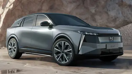 Новый DS №7 оказался не просто дорогим кроссовером: французский SUV получил цену и запас хода до 740 км