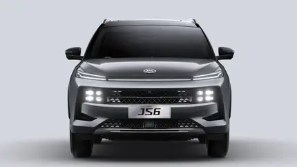 Названа цена новой топовой версии кроссовера JAC JS6 в РФ