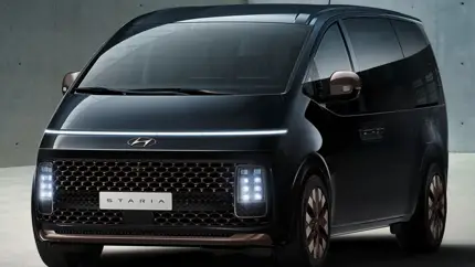 Hyundai обновила «космический минивэн» Staria