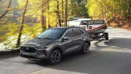 Ford Escape Hybrid показал низкую смертность водителей, но это не обычный краш-тест