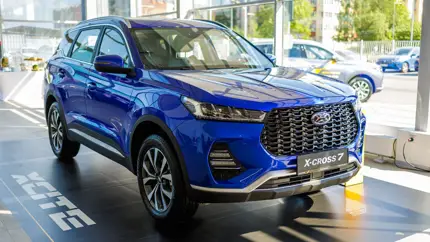 Выгода до 300 тыс. рублей - дилеры распродают кроссоверы XCITE X-cross 7