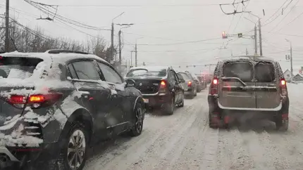 Россиян предупредили об опасных способах отогрева замерзшего автомобиля