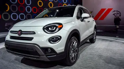 Люди просят, но продавать нельзя: компания FIAT вынуждена ограничивать гибриды