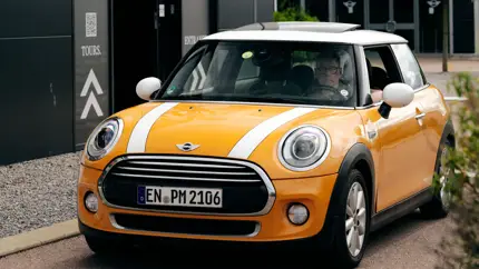 Маленький MINI проехал миллион километров: двигатель остался родным