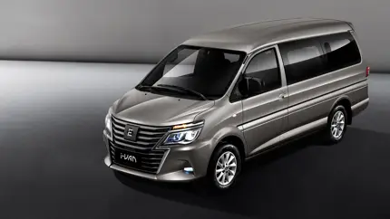 Раскрыта цена нового минивэна Evolute i-Van