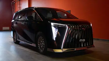 В России появился минивэн GAC M8 Lounge с эксклюзивным четырехместным салоном