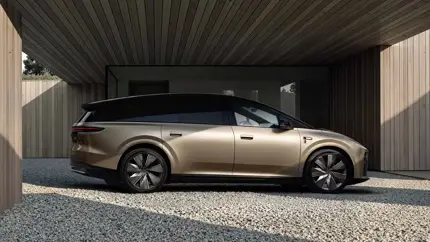 Li Auto показала самый большой электрический SUV: новинка станет «вторым домом» на колесах