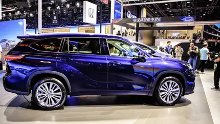 Toyota из Китая или официальный Geely: выбор уже уперся не только в цену