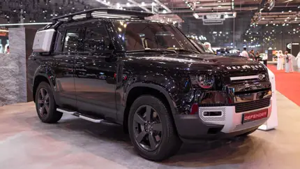 Почти 7800 Land Rover отправят в сервис: проблема скрыта у приводного ремня