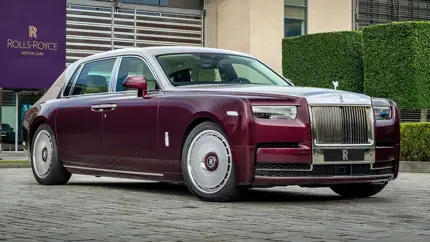 Rolls-Royce потратил девять месяцев на отделку одного Phantom Hummingbird